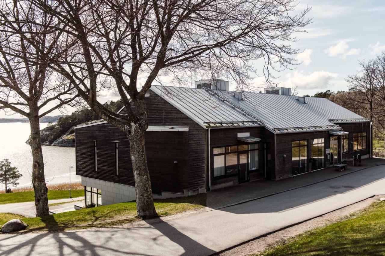 Destination Bokenaeset Hotel Uddevalla Exterior photo